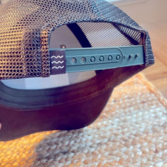 Free Fly Tan and Brown Trucker Hat; Brand new! Never been worn! - Picture 4 of 4